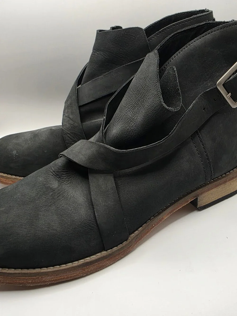 Free People Las Palmas Ankle‎ Boot Black Nubuck EU 40 US 9.5 Crossstrap